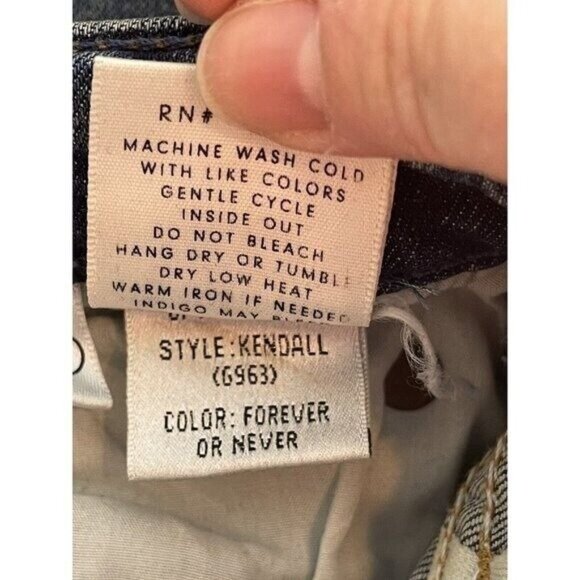 GRLFRND Kendall Jeans in Forever or Never Wash size 26 - Picture 11 of 12